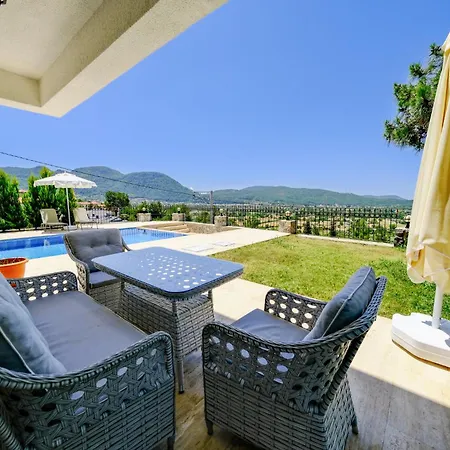 Βίλα Mediterranean Breeze - Family-friendly Luxury - By Sunworld