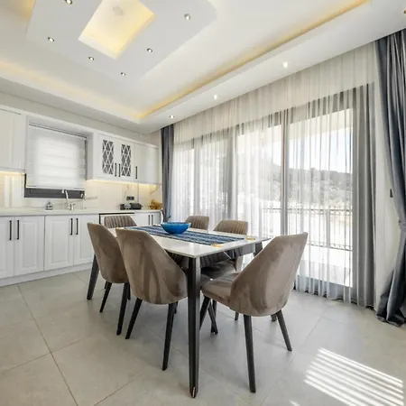 Mediterranean Breeze - Family-friendly Luxury - By Sunworld Villa *