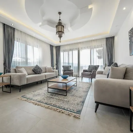 Mediterranean Breeze - Family-friendly Luxury - By Sunworld Villa *