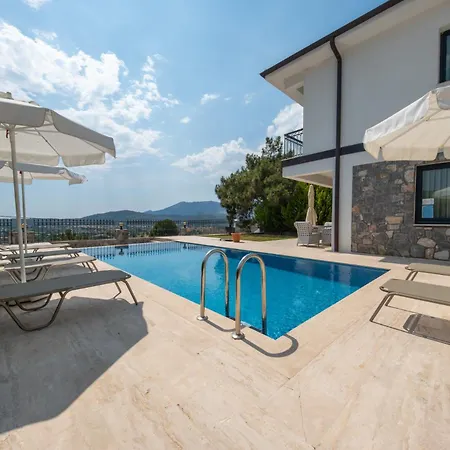 Mediterranean Breeze - Family-friendly Luxury - By Sunworld 别墅