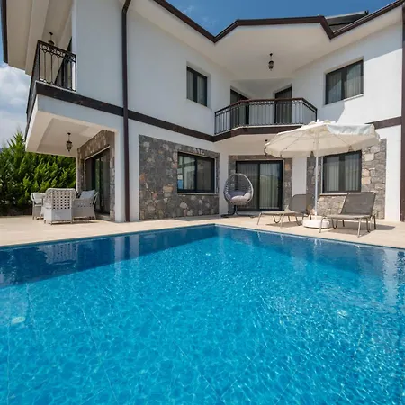 Mediterranean Breeze - Family-friendly Luxury - By Sunworld