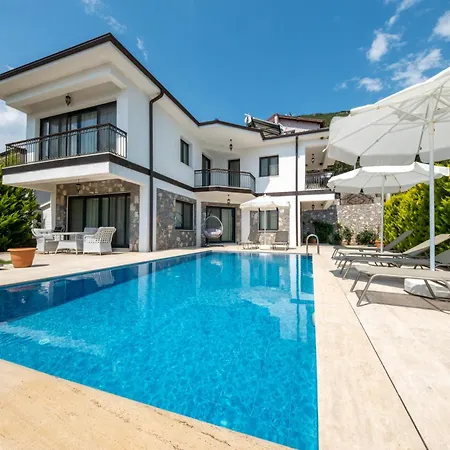 Mediterranean Breeze - Family-friendly Luxury - By Sunworld 别墅 费特希耶