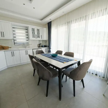 Mediterranean Breeze - Family-friendly Luxury - By Sunworld * فتحية